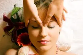 Ayurvedic facial massage therapy during wellness program in Ottawa promoting deep relaxation, skin rejuvenation, and natural glow