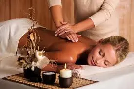 Ayurvedic full body oil massage therapy in Ottawa wellness program supporting detoxification, circulation, and deep relaxation